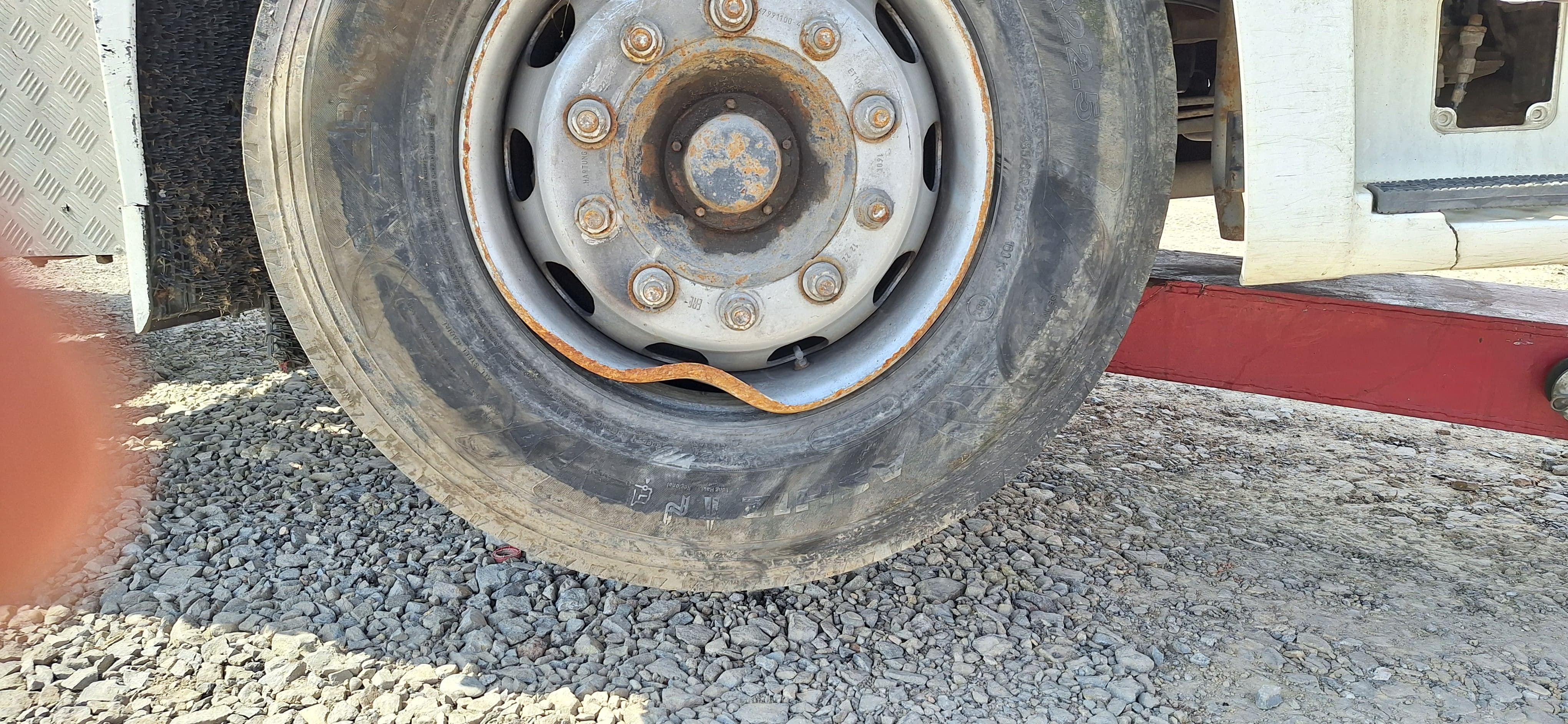 КамАЗ 5490 4x2 Седельный тягач 2017 г. - фото 15